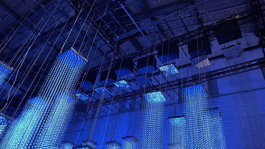 Dragon-3D-Display installation