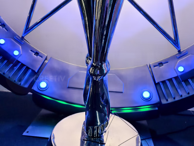 Future Goddess Leg Details