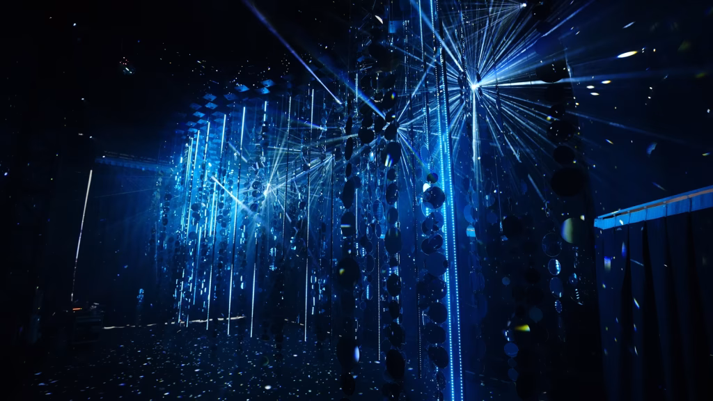 S Mirror Art Project at GuangZhou Getshow 2026 9 Kinetic mirrors and LED tapes